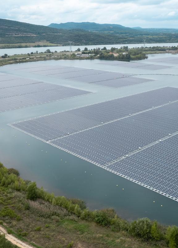 O MEGA1 Renewable energy project on floating solar Akuo